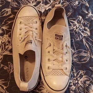 White athletic size 10 converse